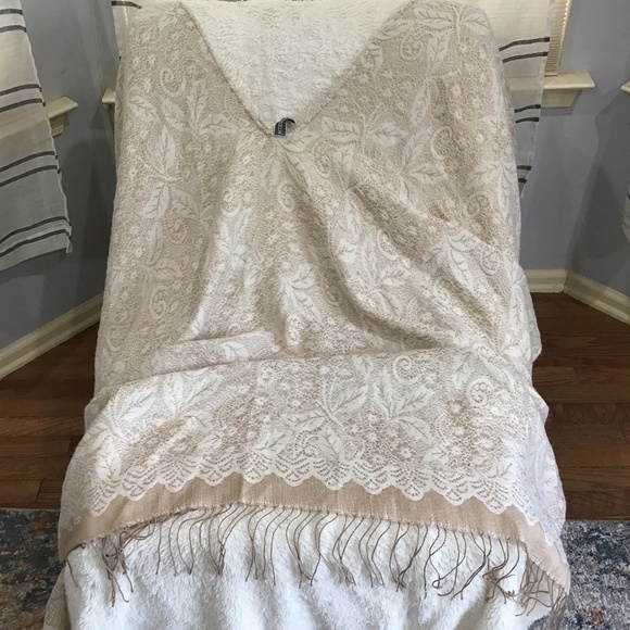 Accessory ST NY Nude Boho Shawl Fringe OS Floral Super Soft Comfy Classy Warm - Picture 1 of 5